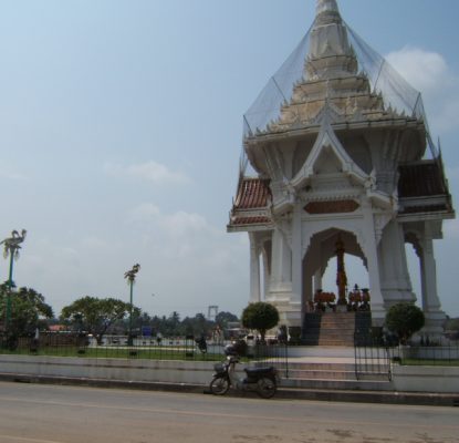 lak-mueang-thai-lan5