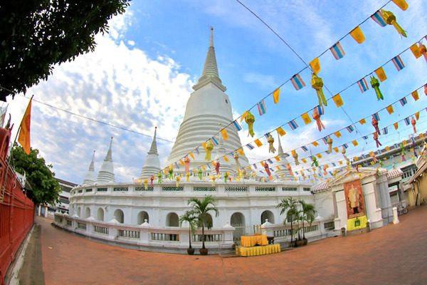 top-10-ngoi-chua-noi-tieng-bac-nhat-o-bangkok8