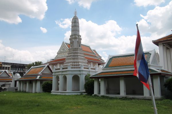 wat-thepthidaram-bangkok4